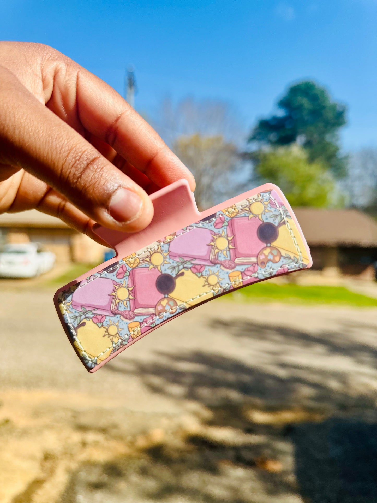Skillet Princess Hair Claw Clip